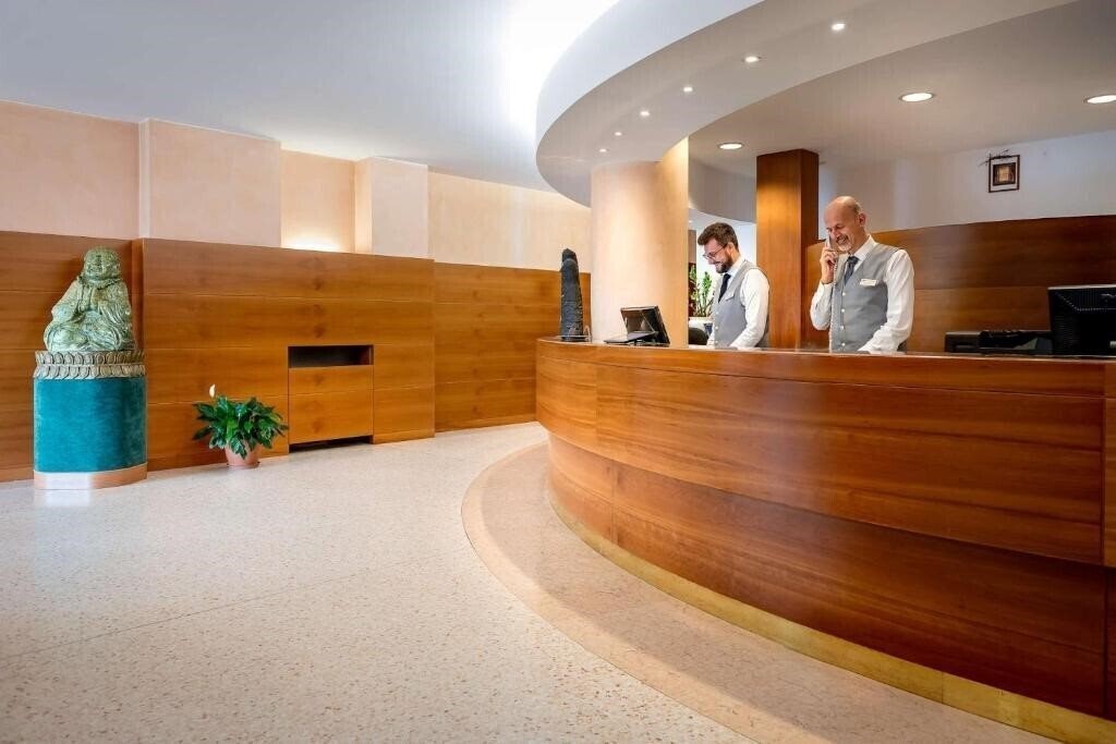 Изображение Best Western Cavalieri Della Corona 4*
