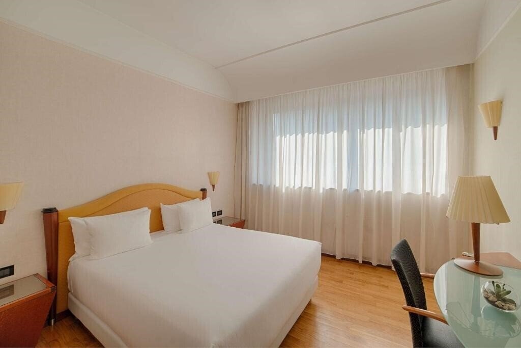 Fotografii Nh Machiavelli 4*