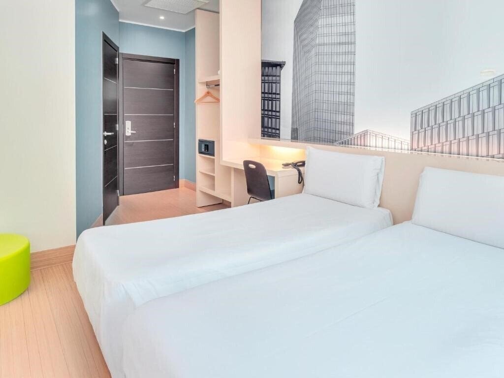 Imaginea B&B Hotel Milano Cenisio Garibaldi 3*