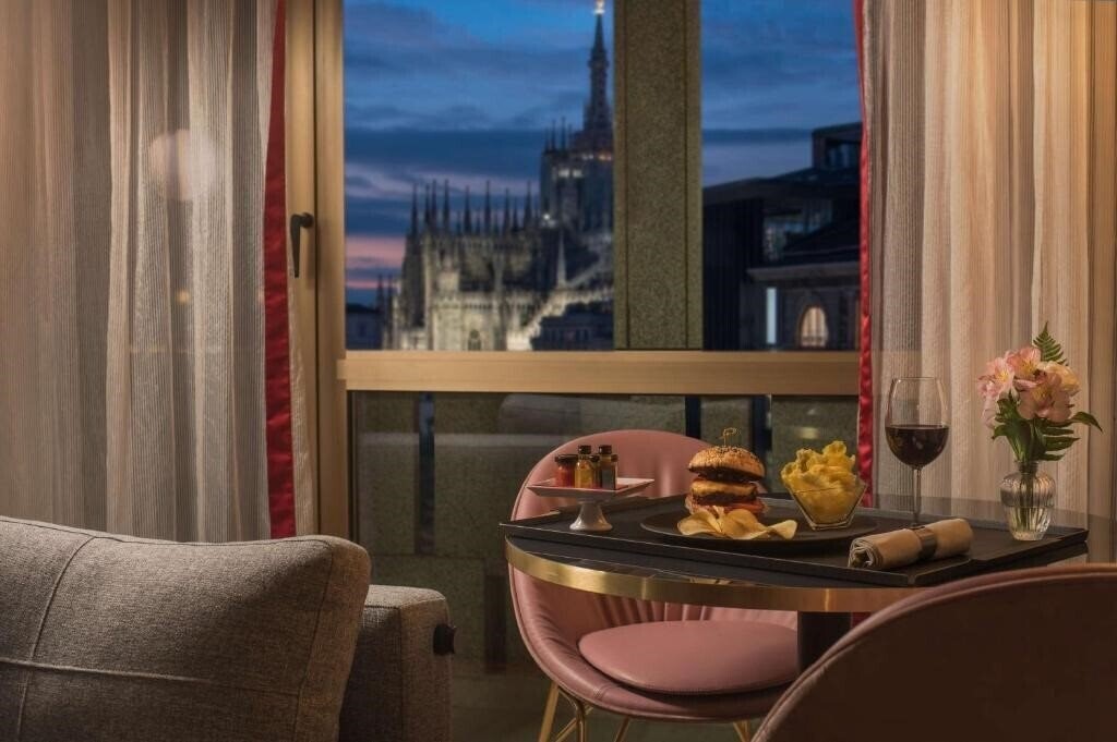 Imaginea Nh Collection Milano President 5*