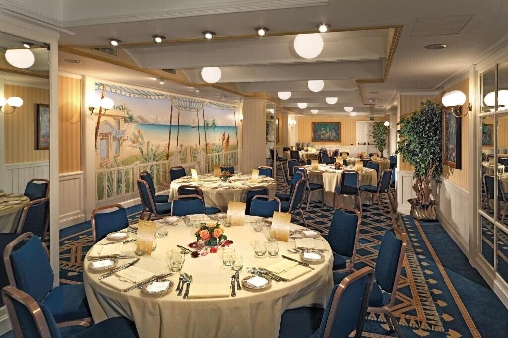 Imaginea Capitol Hotel 4*