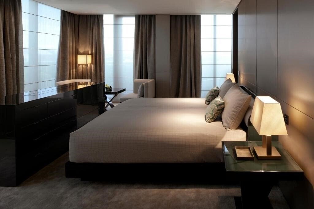 Imaginea Armani Hotel 5*