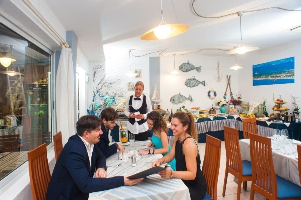 Fotografie La Pace 3*