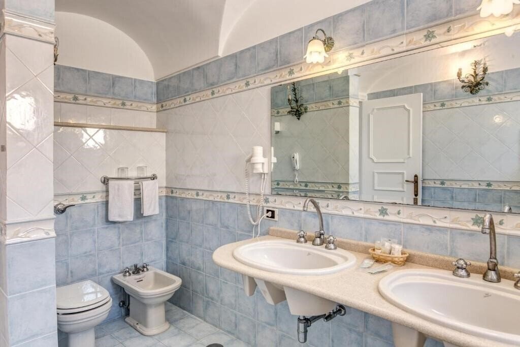 Fotografie Regina Cristina 4*