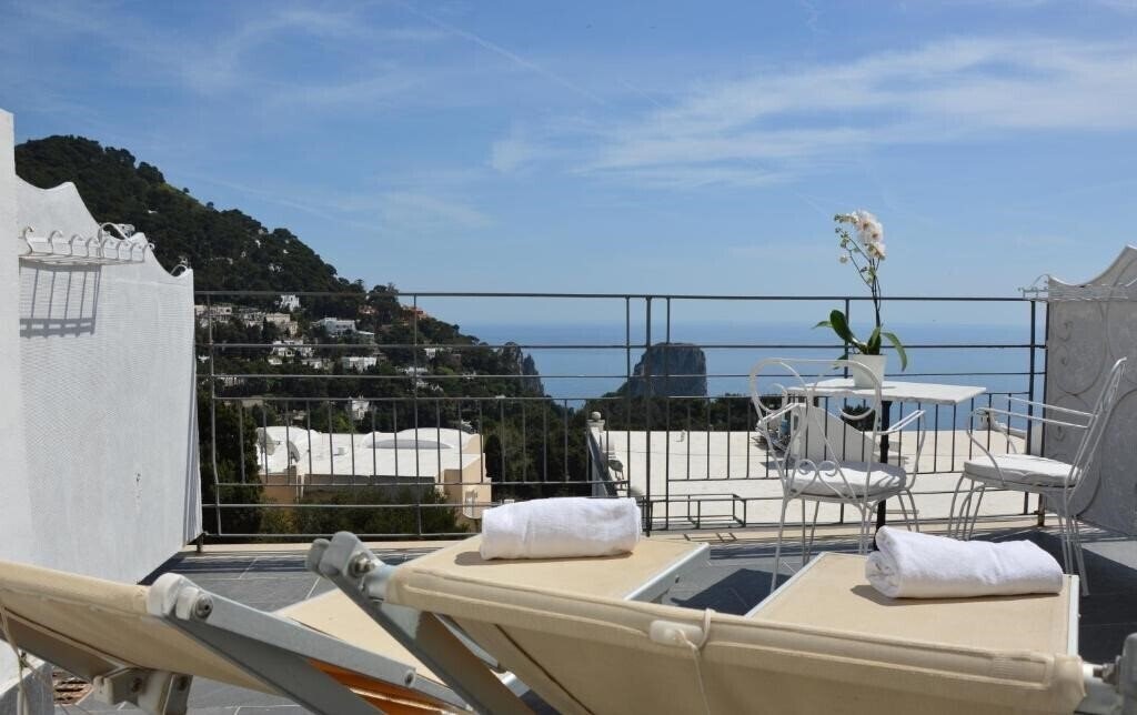 Imaginea Regina Cristina 4*
