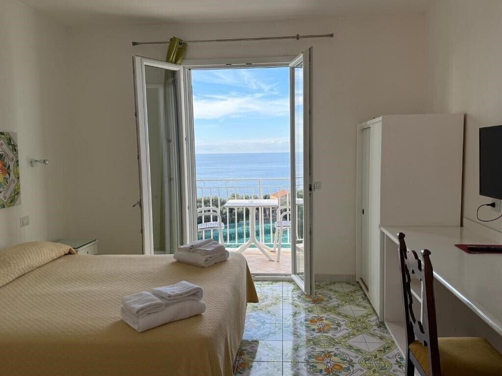 Fotografii Villa Pina Antico Francischiello 3*