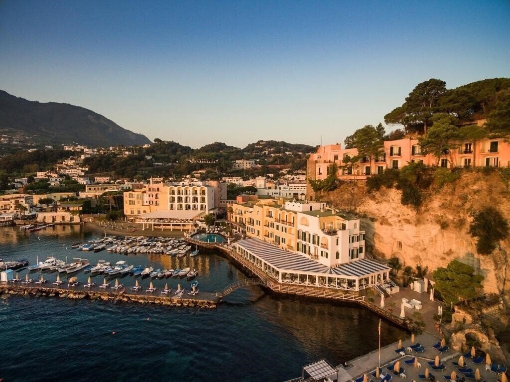 Hotel Regina Isabella & Royal Sporting 5*