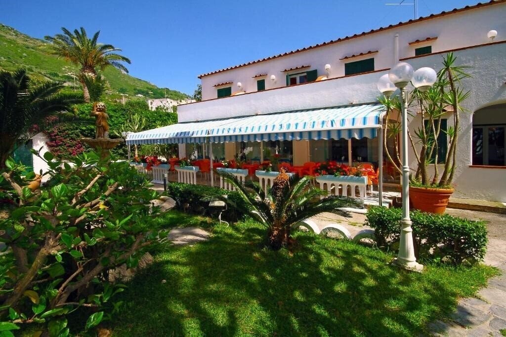 Imaginea Park Hotel Calitto 3*