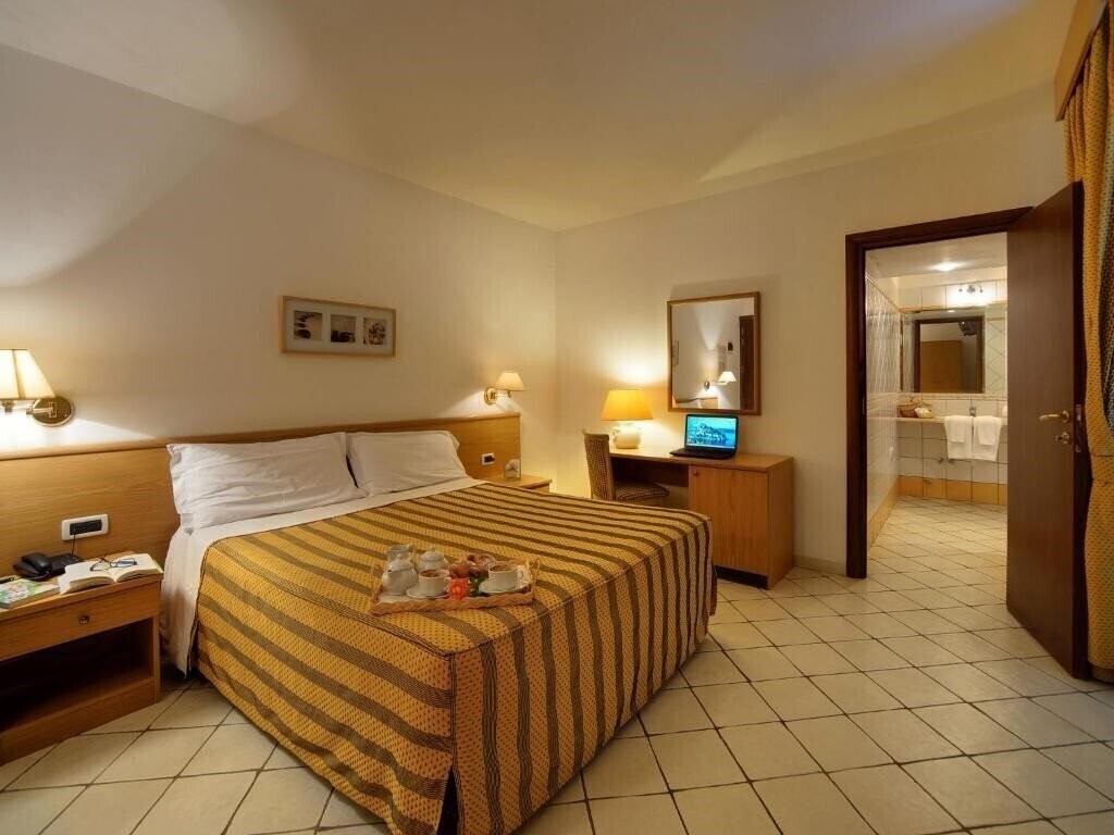 Imaginea La Luna 3*