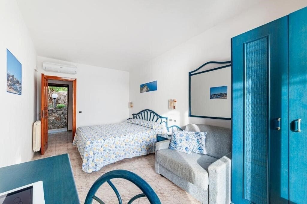 Fotografie Punta Chiarito Resort (Forio/Sorgeto) 4*