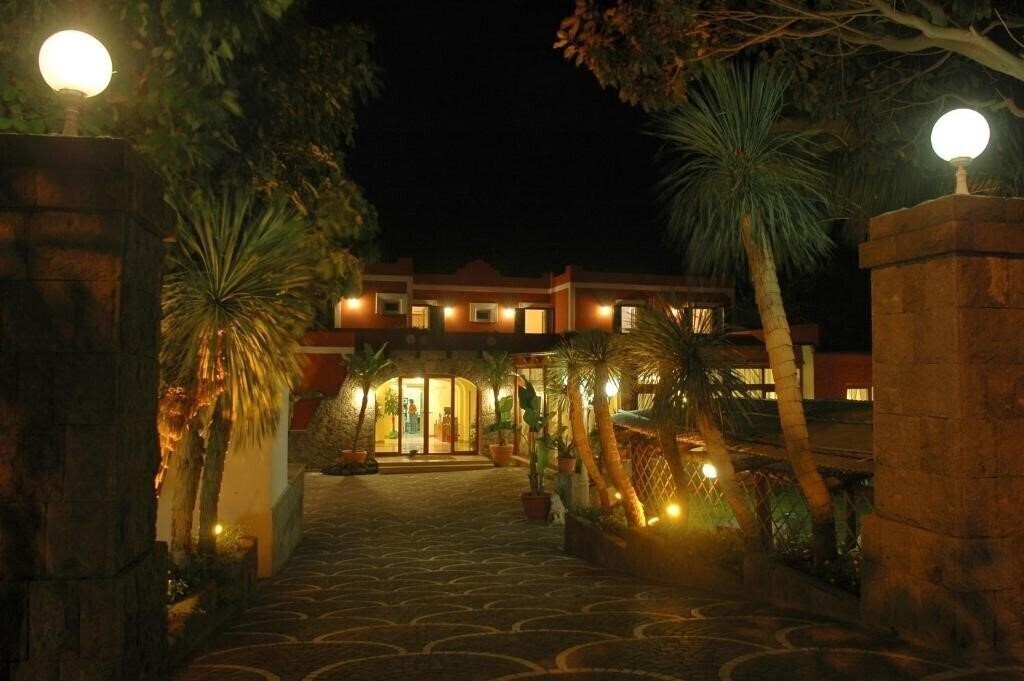Imaginea Hotel Villa Franca Forio d'Ischia 3*