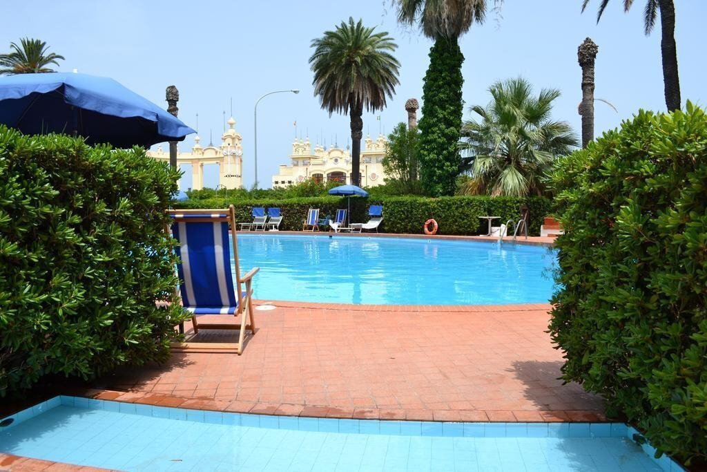 Фотография Mondello Palace 4*