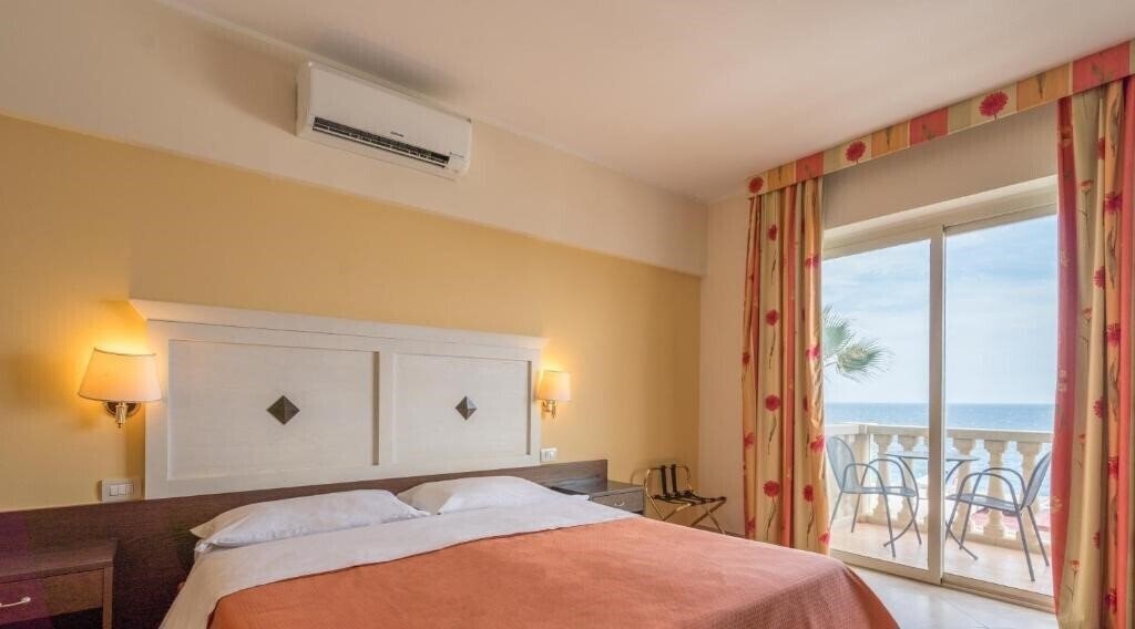 Фото San Vincenzo 4*