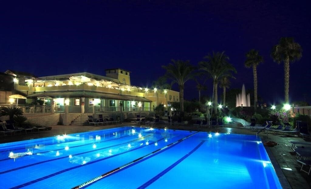 Отель Igv Baia Samuele Club 4*