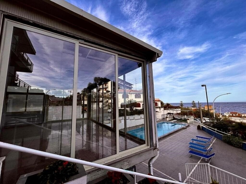 Картинка Lachea 3*