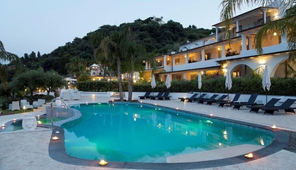 Hotel Hotel Mea 4*