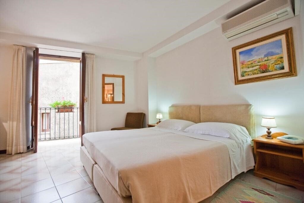 Отель Moderno 3*