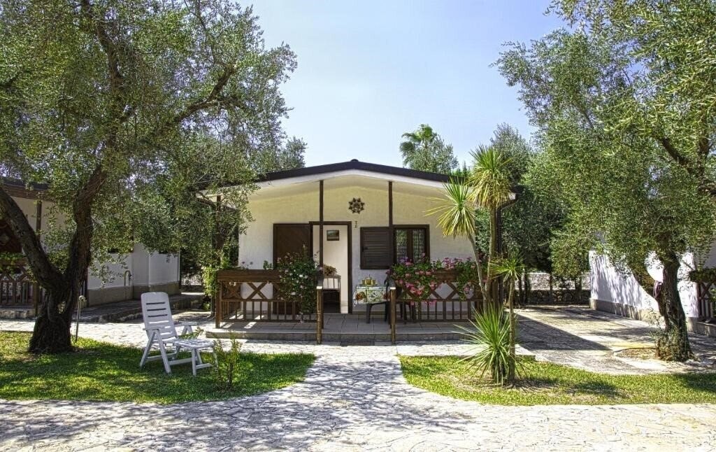 Отель Agriturismo La Fattoria 1*