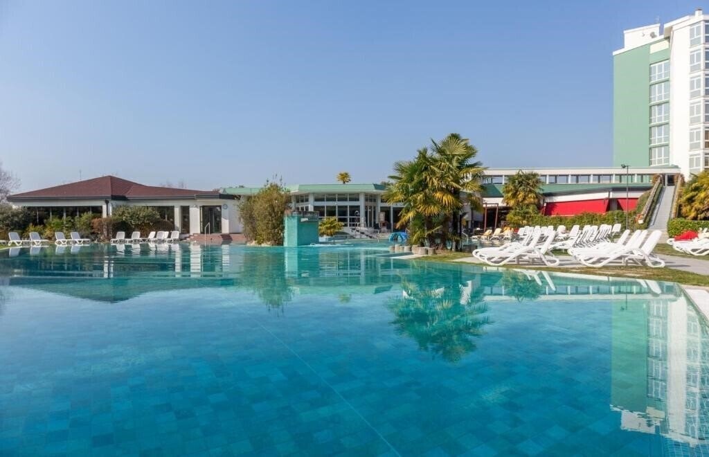 Hotel Garden Terme Montegrotto 4*