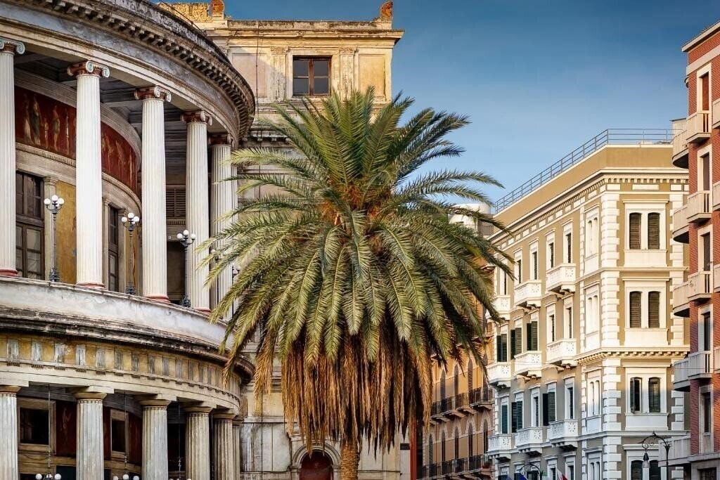 Отель Garibaldi Hotel Palermo 4*