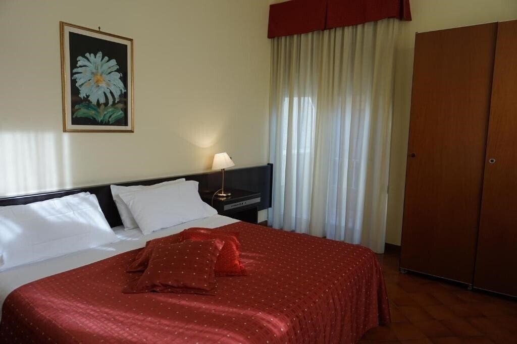 Hotel Europa (Palermo) 3*