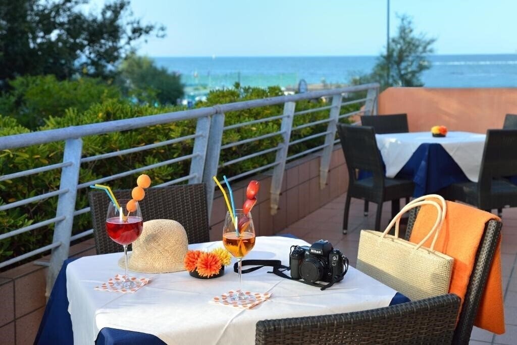 Fotografii Rossini 4*