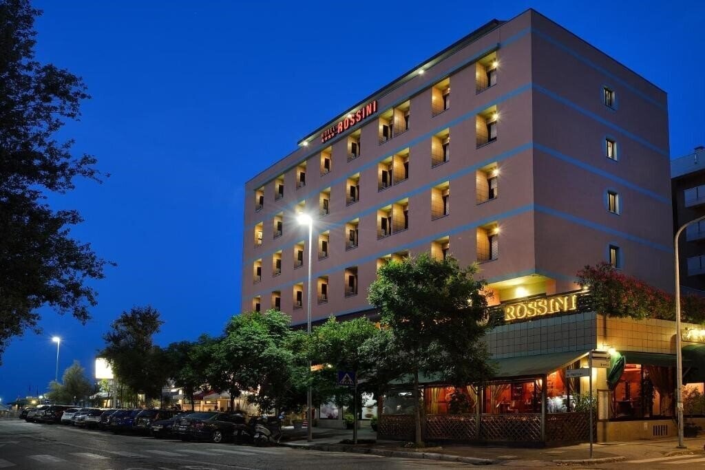 Hotel Rossini 4*