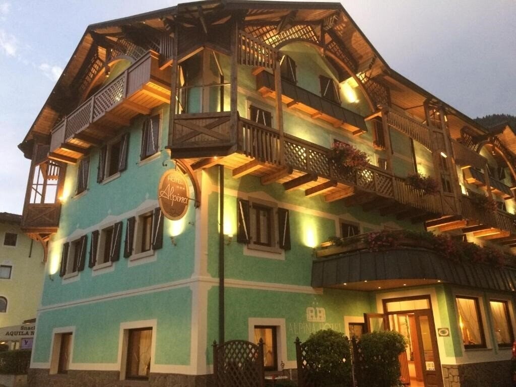 Hotel Alpina hotel 3*