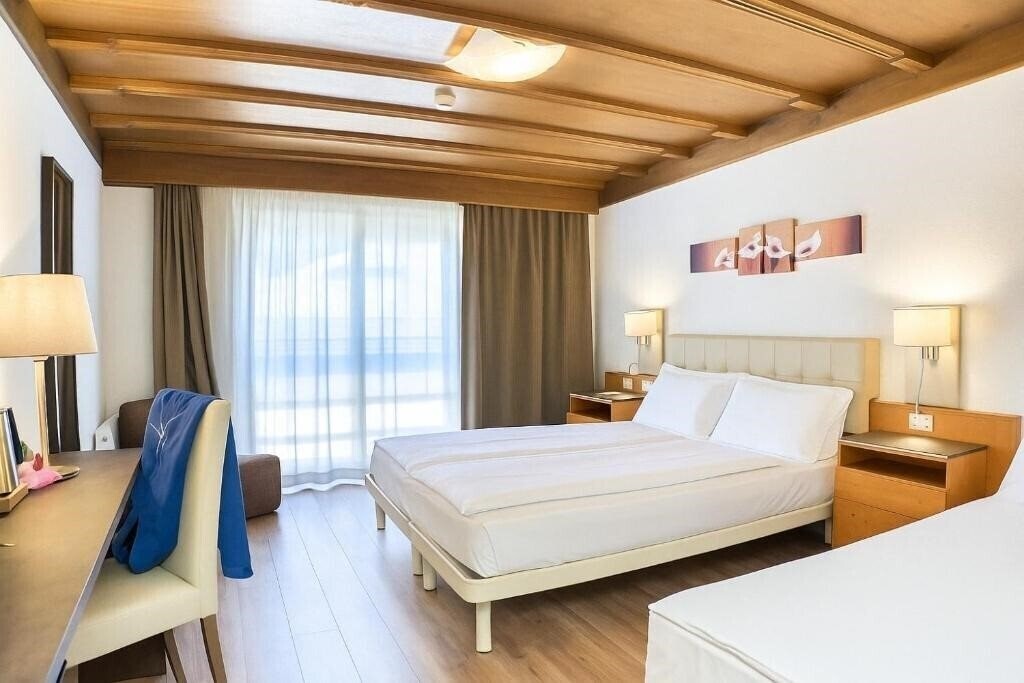 Fotografii Hotel Trento 3*
