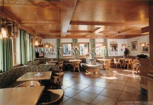 Hotel Garni Lastei 2*