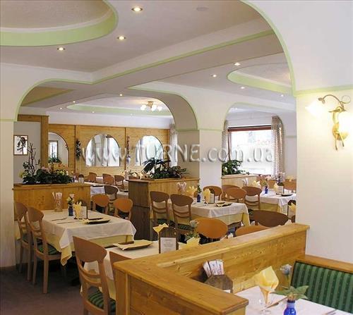 Fotografii Montana 3*