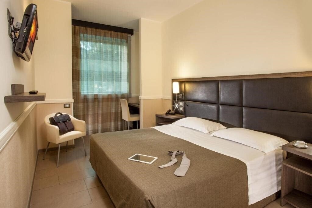 Фото Artis 4*