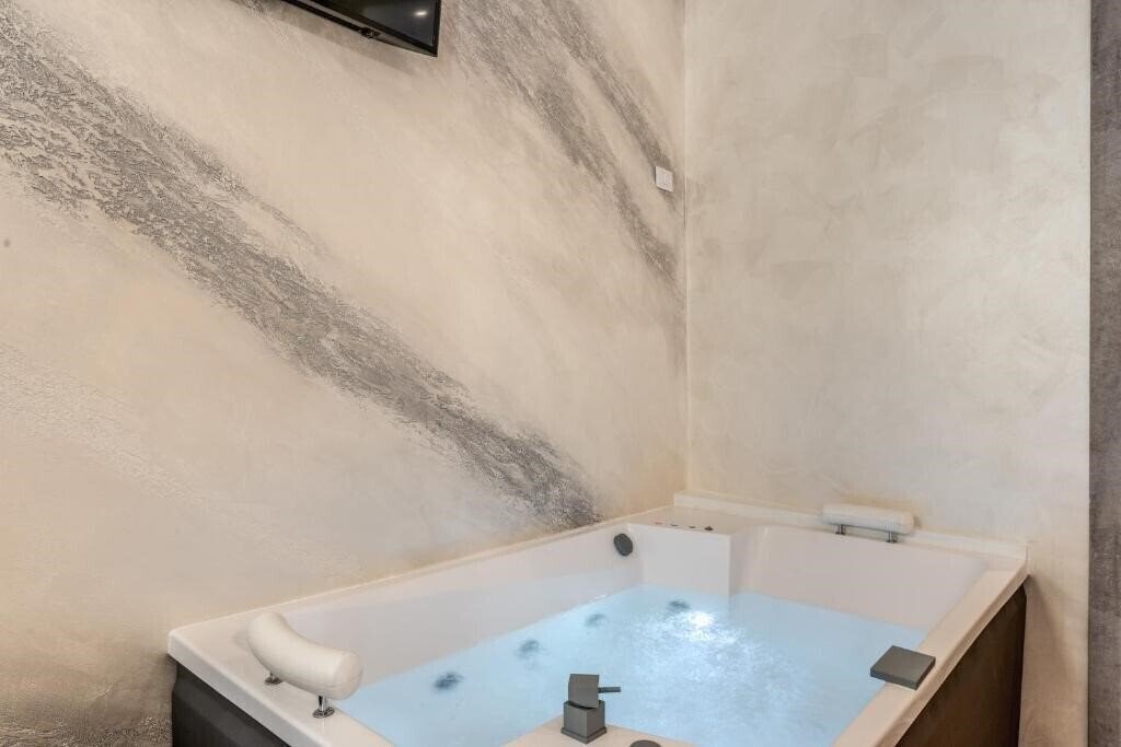 Imaginea Santa Prassede 2*