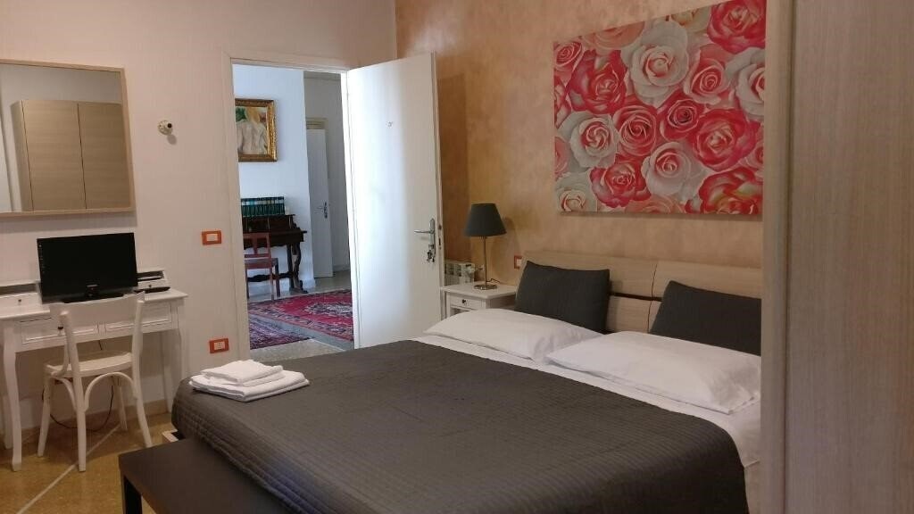 Fotografii Santa Costanza 4*