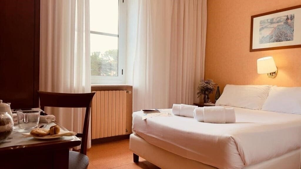 Imaginea Villa Eur 3*
