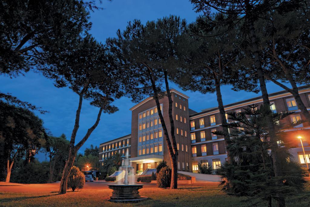 Hotel Green Park Hotel Pamphili 4*