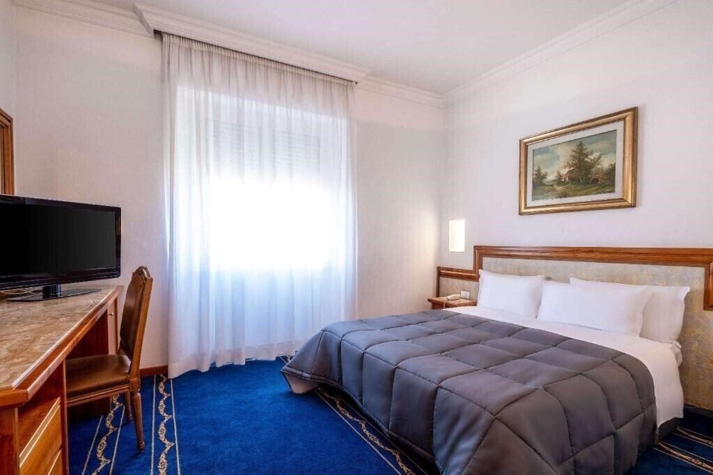 Отель Nova Domus Hotel And Suites 4*