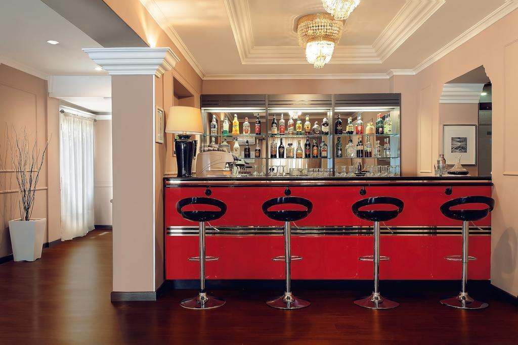 Imaginea Hotel Club House Roma 4*
