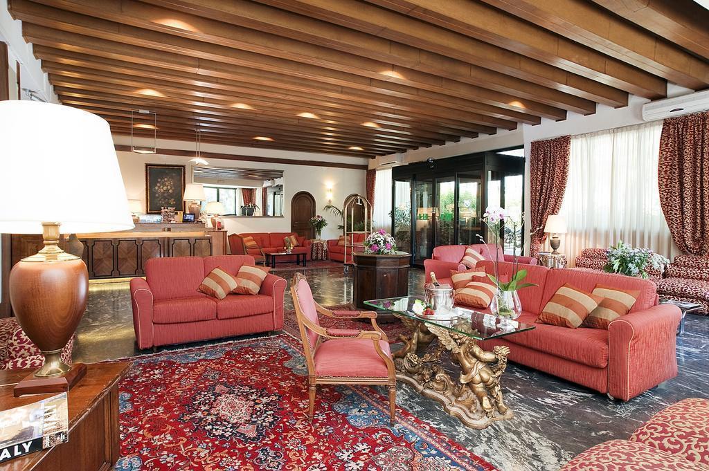 Изображение Pinewood Hotel Rome 4*