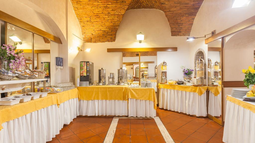 Imaginea Galles Rome 3*