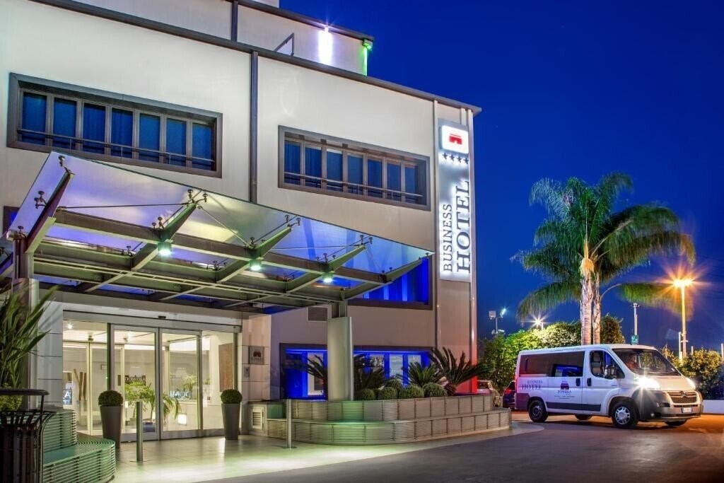 Hotel Domidea Hotel 4*