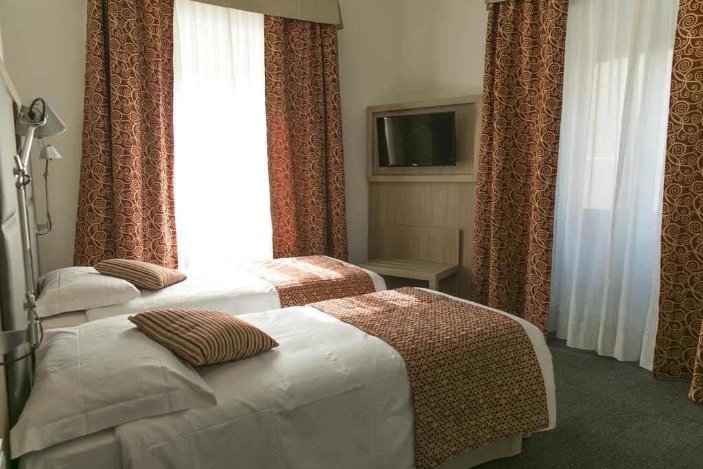 Fotografii Hotel Casa Valdese 3*