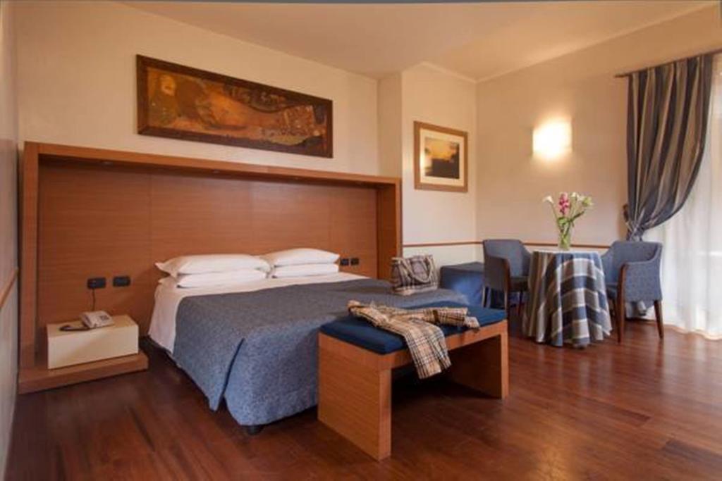 Imaginea Hotel Piemonte 3*