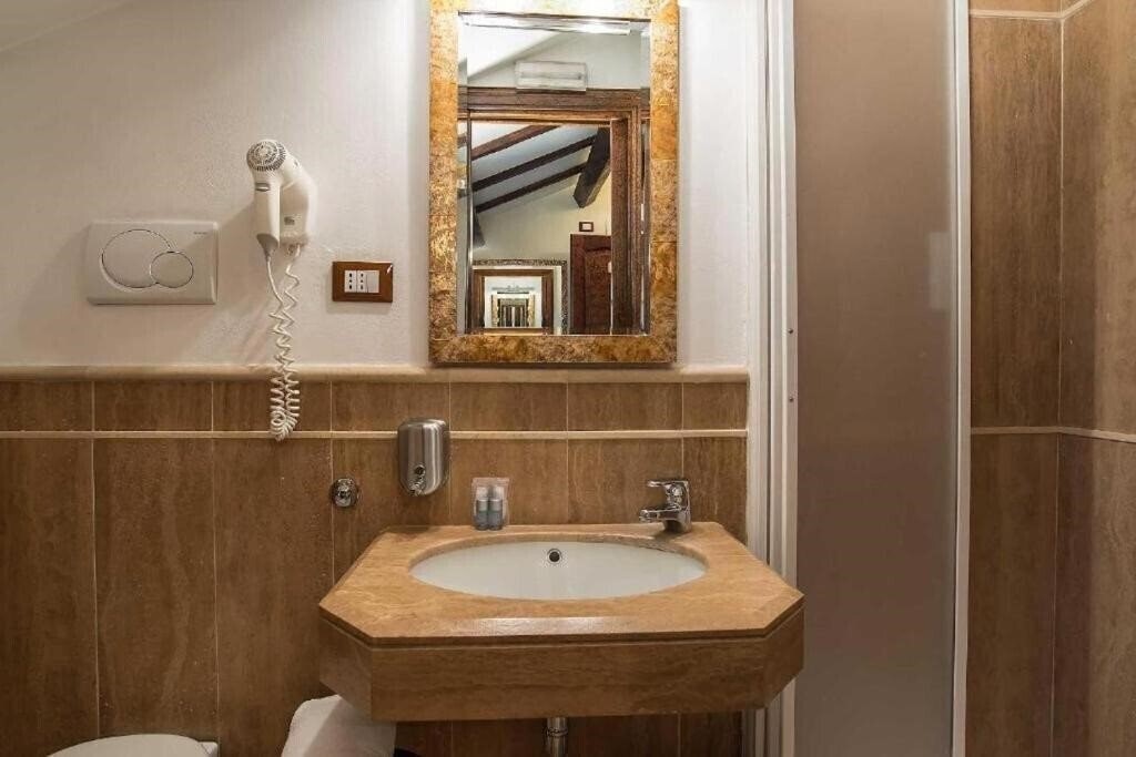 Imaginea Al Casaletto Hotel 3*