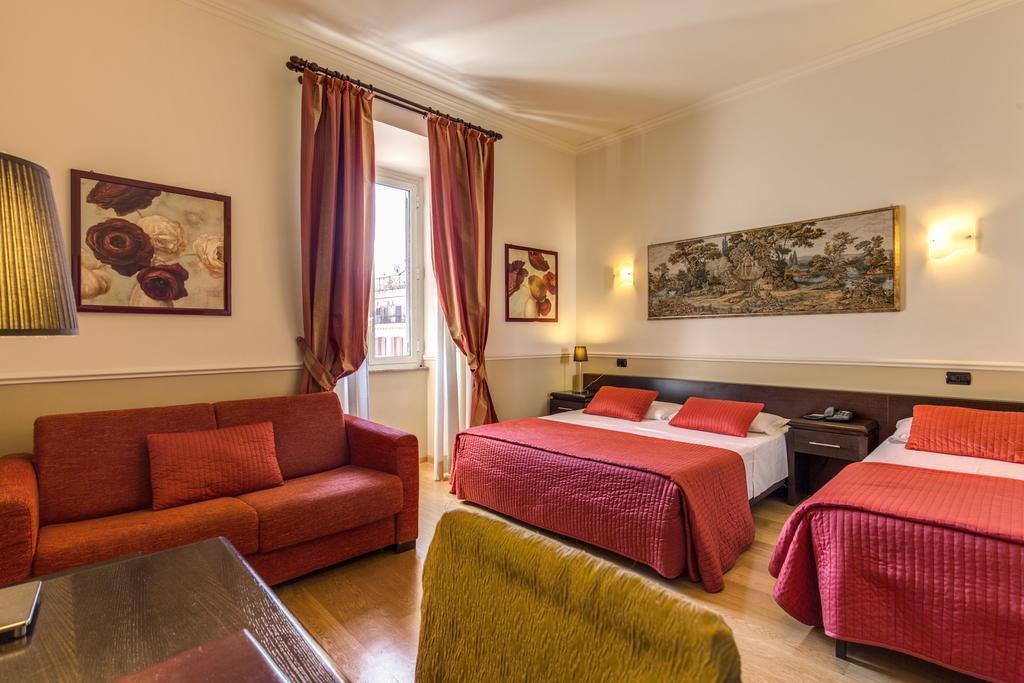 Hotel Everest Inn 2*