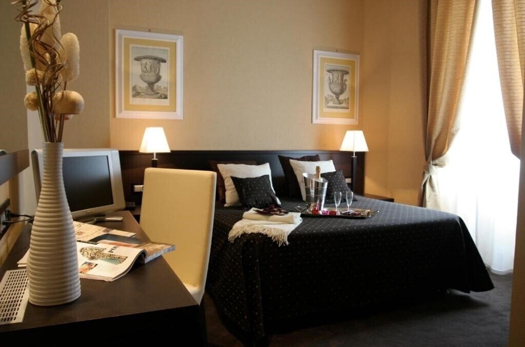 Fotografii Latinum 4*