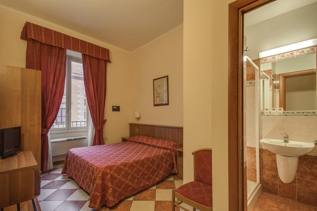 Отель Hotel Romantica 3*