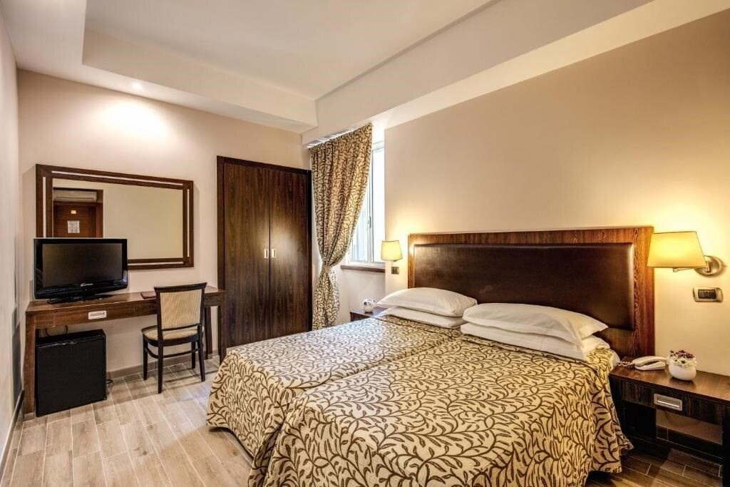 Fotografii Villafranca 4*