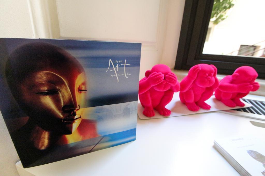 Imaginea Art by the Spanish Steps 4*