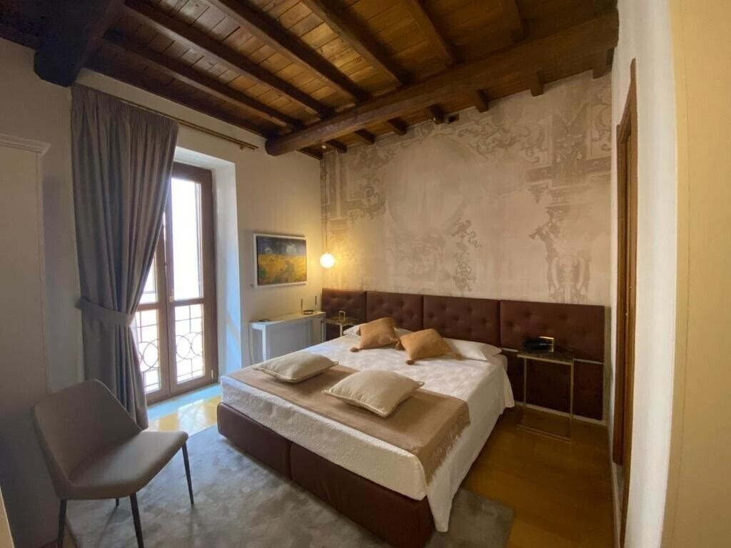Imaginea Condotti Rooms (ex. Rhona'S Rooms) 5*